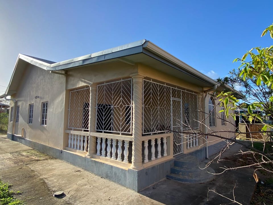 Property building, Balcony/Terrace