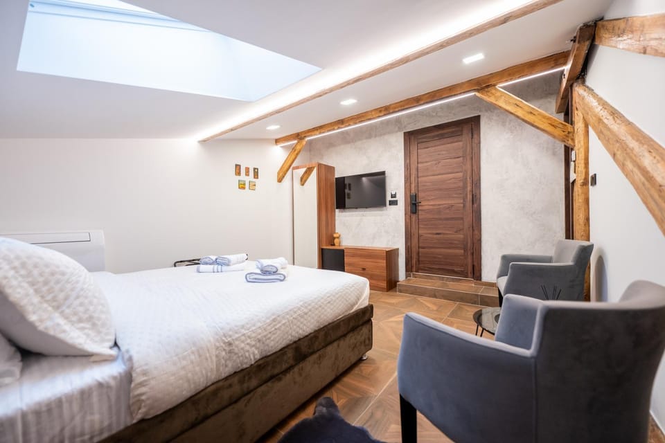 TV and multimedia, Bedroom