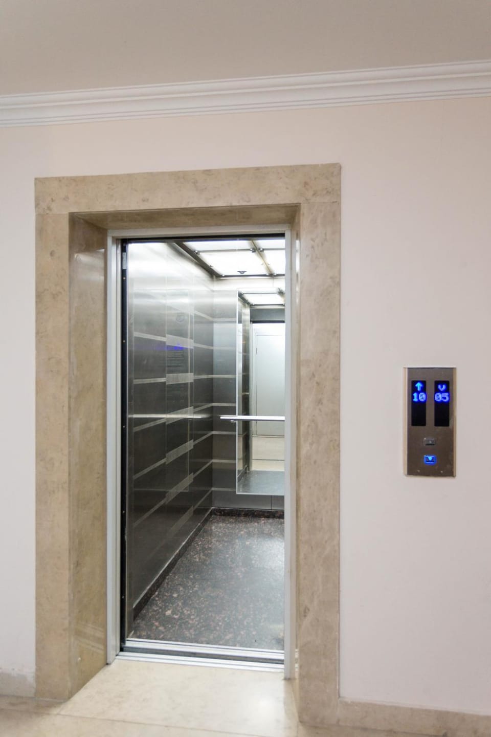 elevator