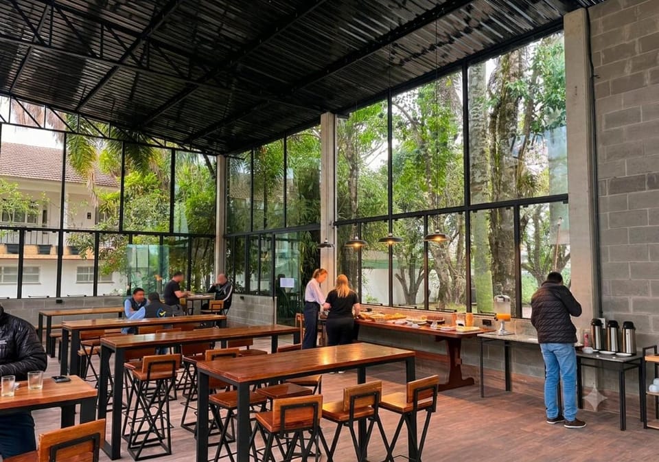 Ipê Hotel Jardins Hotel in State of Paraná