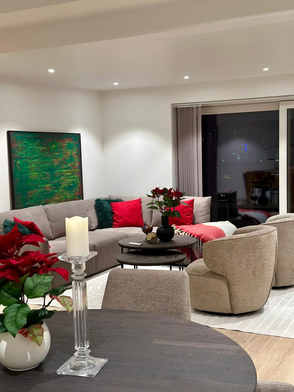 Living room, Seating area