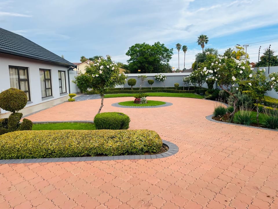 Loreho boutique Vacation rental in North West, South Africa