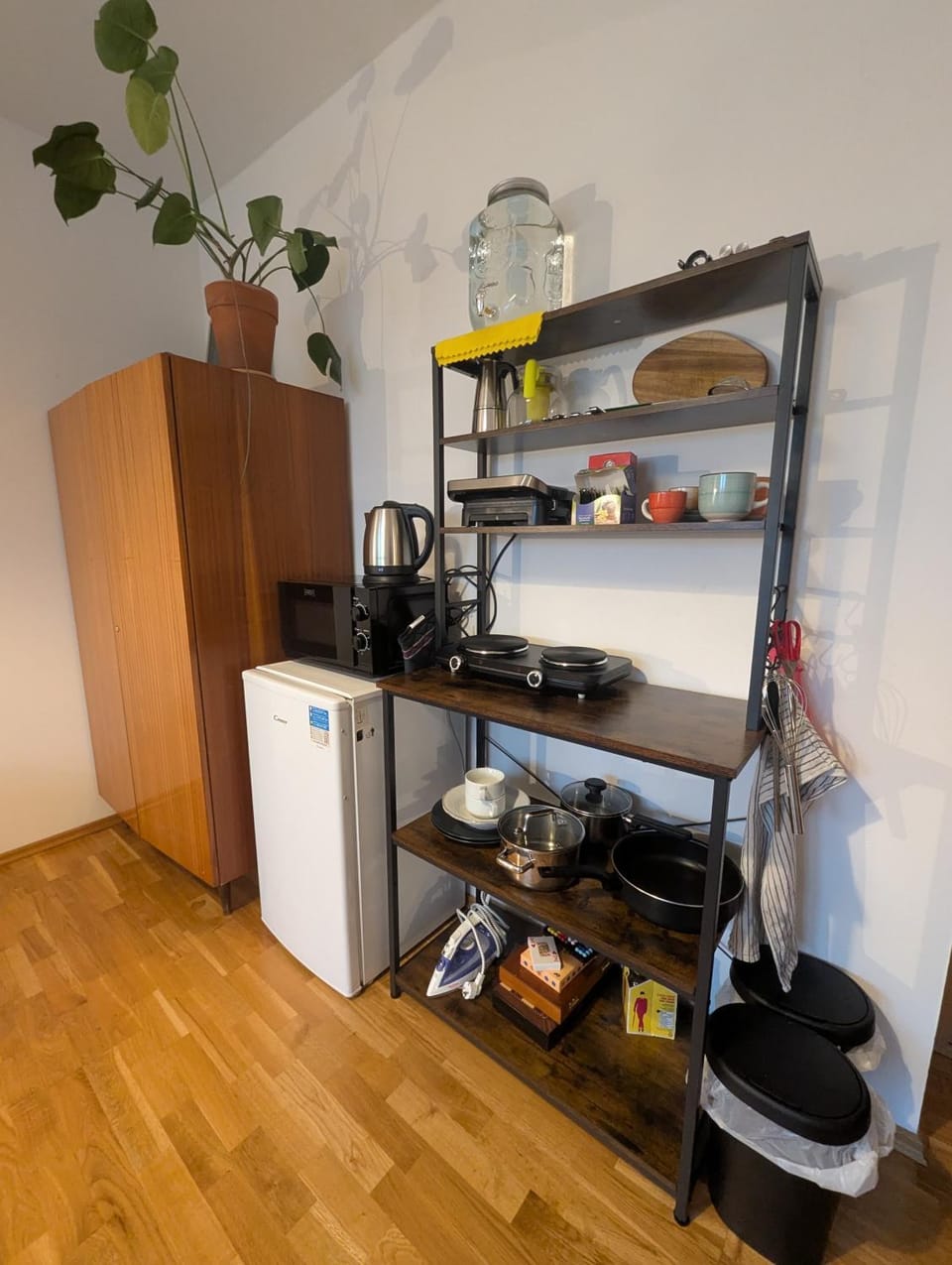 Cozy Room Near center with Private Bathroom In a shared flat Apartment in Prague