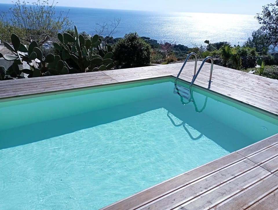 Pool view, Sea view, Swimming pool