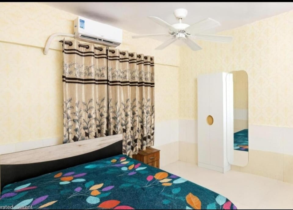 Luxurious Fully Ac 2bhk apartment Apartment in Thane