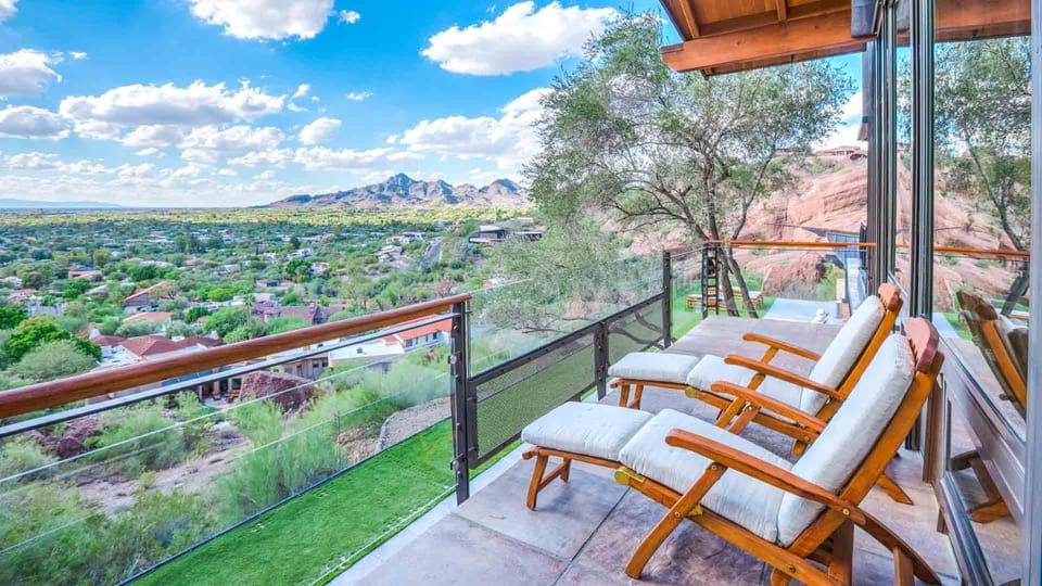 Natural landscape, View (from property/room), Balcony/Terrace, Balcony/Terrace, Seating area, Mountain view, sunbed