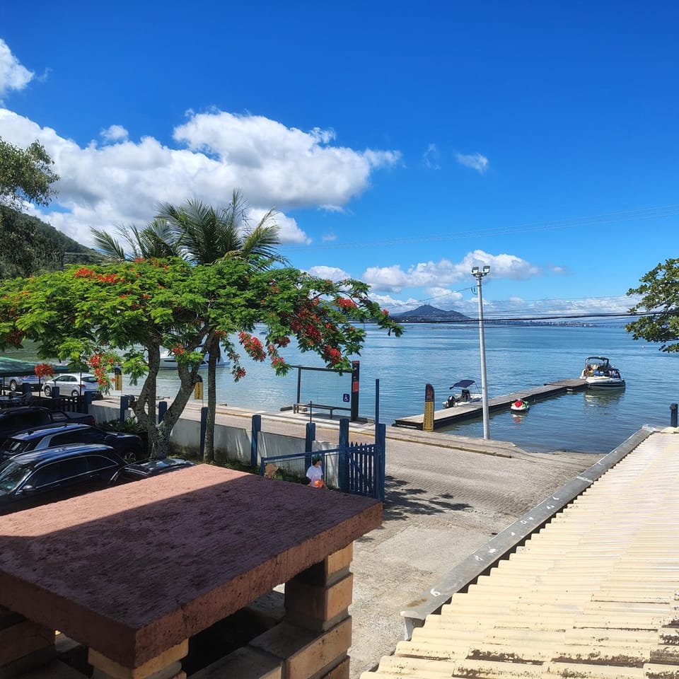 Sambaqui Tranquilo House in Florianopolis