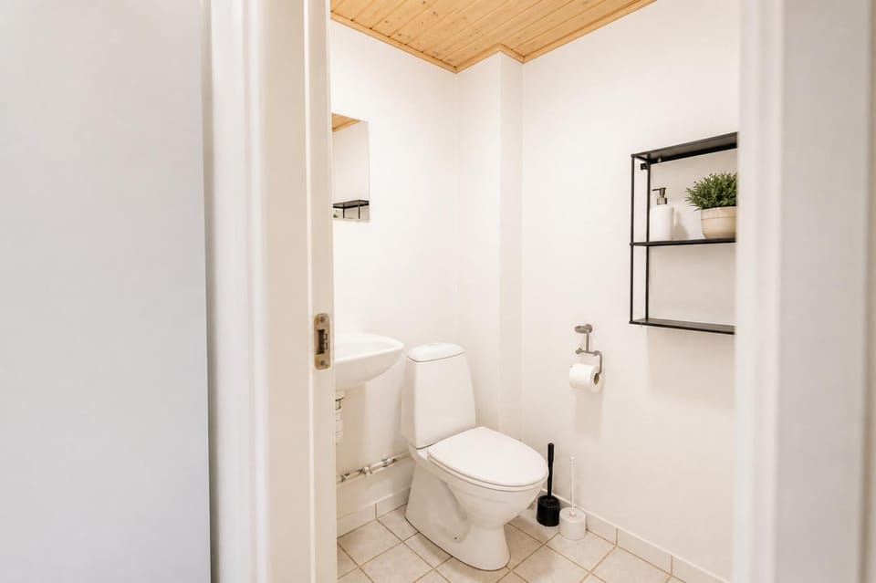 The Lighthouse - 170m2 5-bedroom house for 8 persons in Odense - Free Parking Villa in Region of Southern Denmark