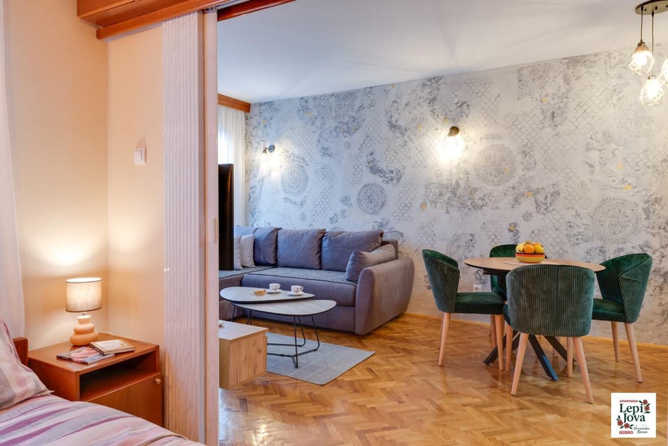 Living room, Bedroom