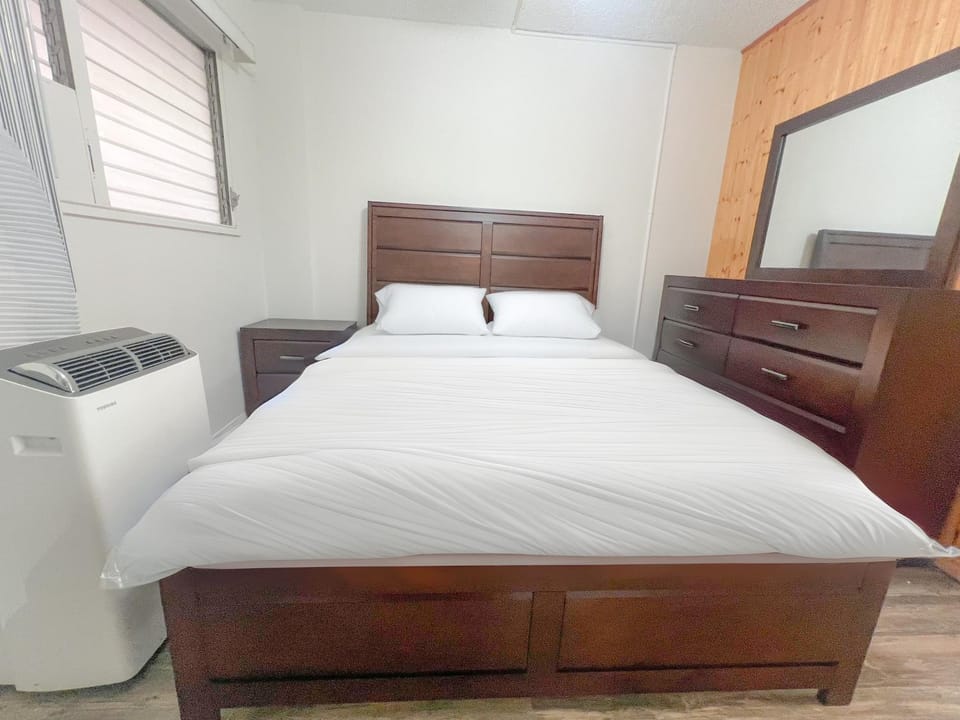 Waikiki 2-Bedroom Kaiulani Retreat Apartment in Honolulu