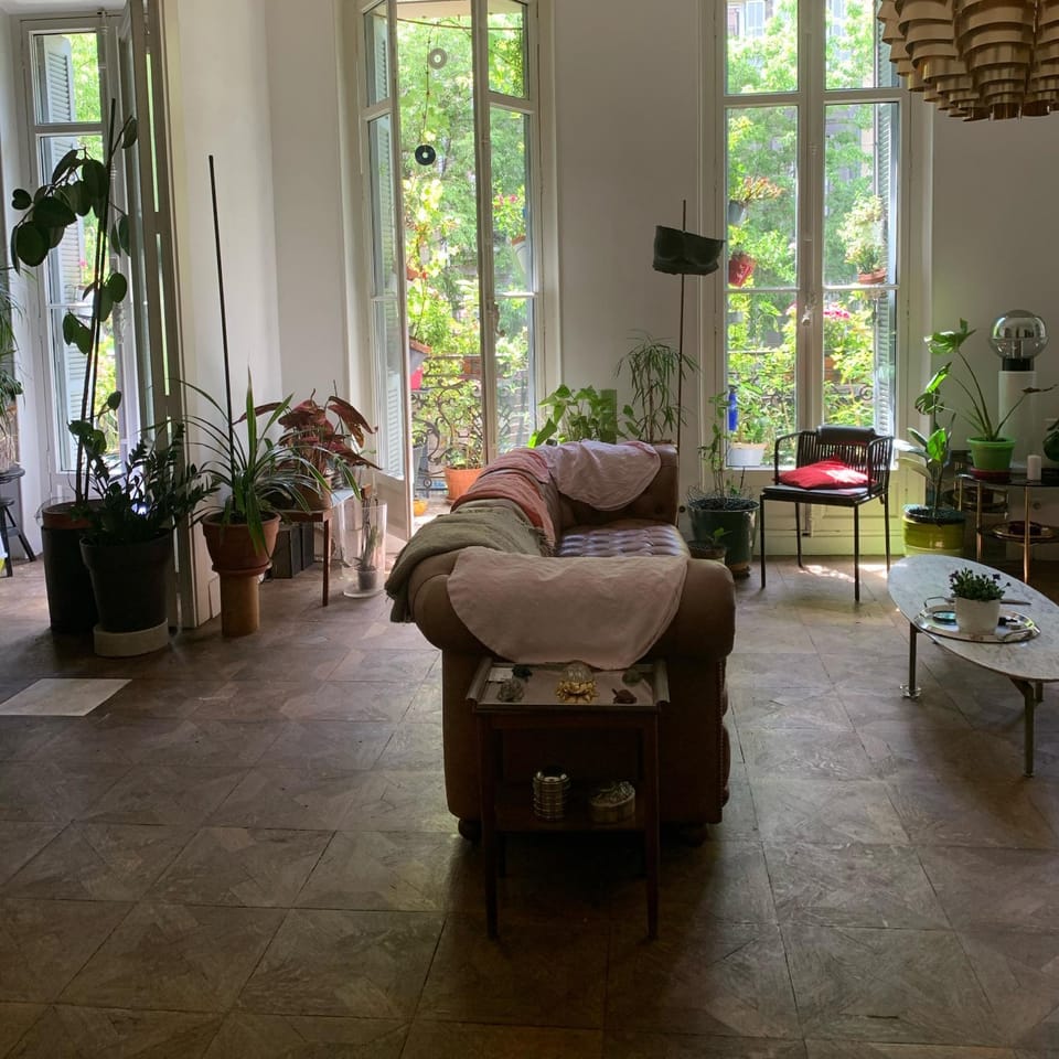 Petit studio haussmannien Bed and Breakfast in Marseille