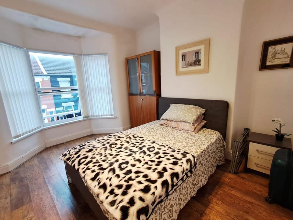 16 Skipton Road Apartment in Liverpool