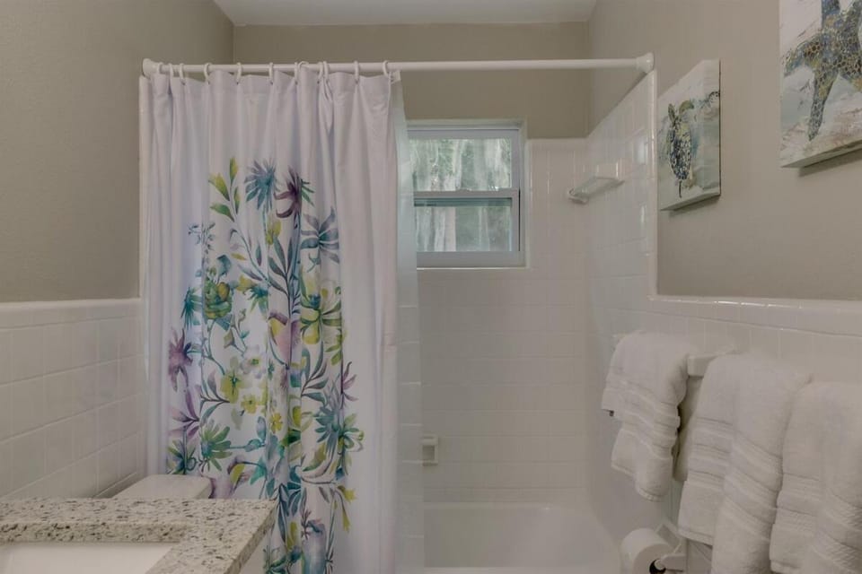 Dntn Melb 4bd 3ba Pool Sleeps 12 House in Melbourne