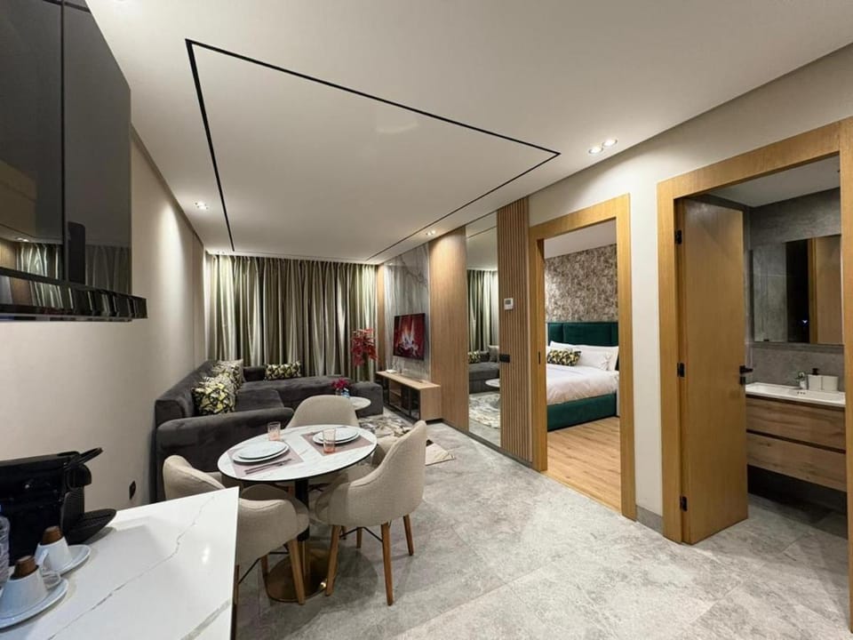 Beau Living Residence Central Cosy Apartment In The Heart Of Casablanca Close To Anfa Park Calm Area Apartment in Casablanca