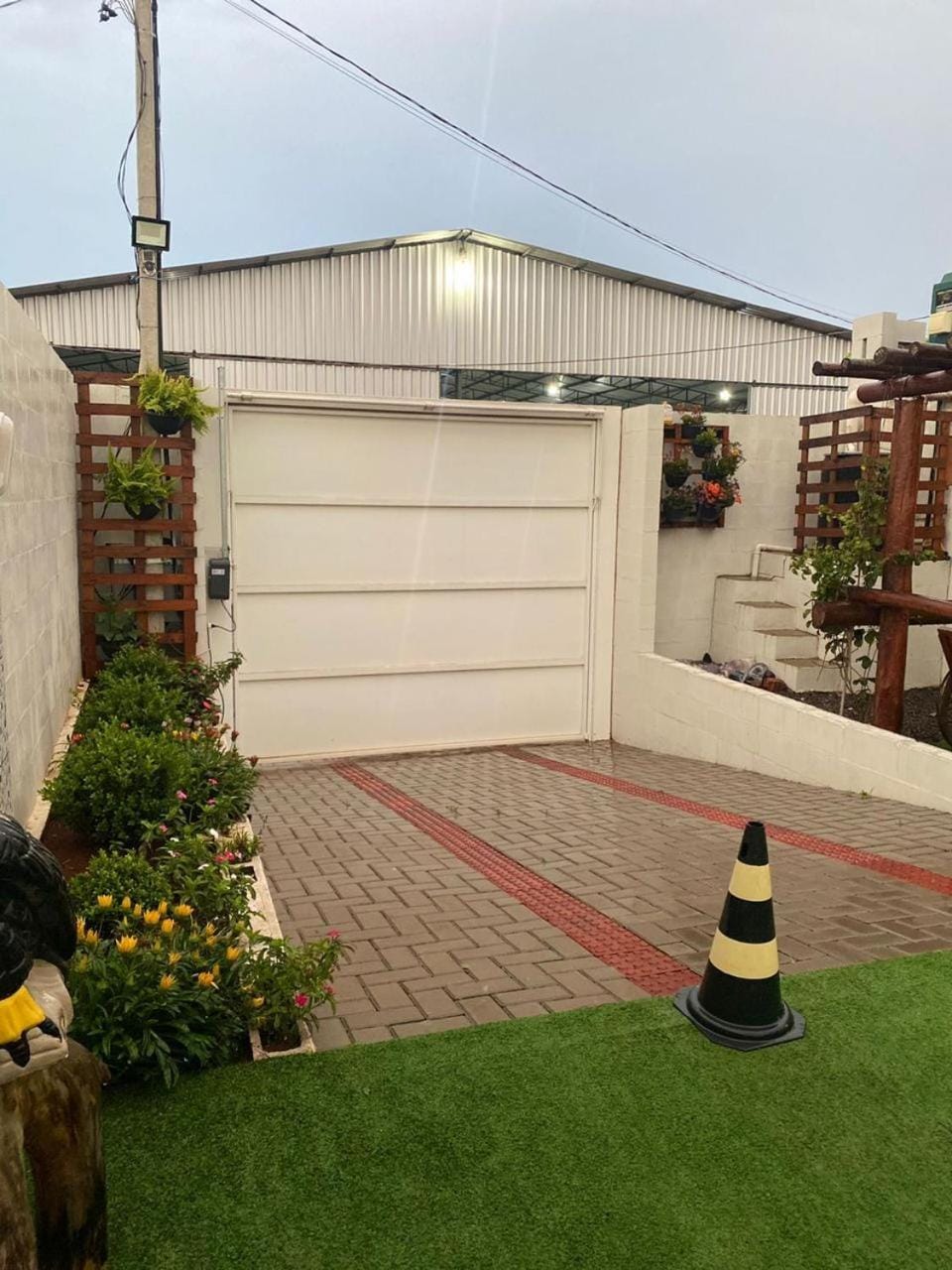 Facade/entrance, Garden
