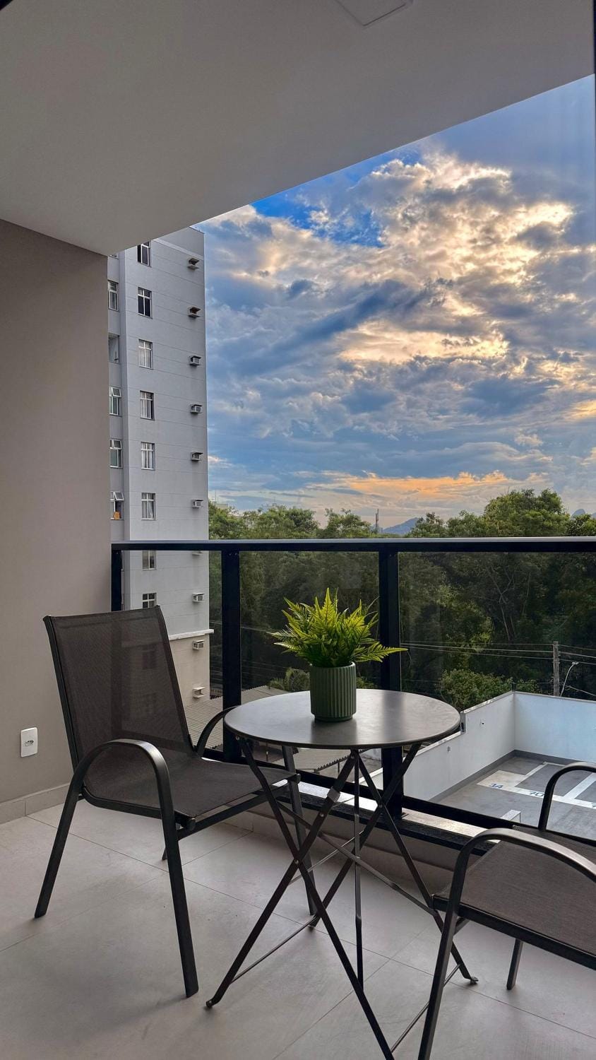 Balcony/Terrace, City view