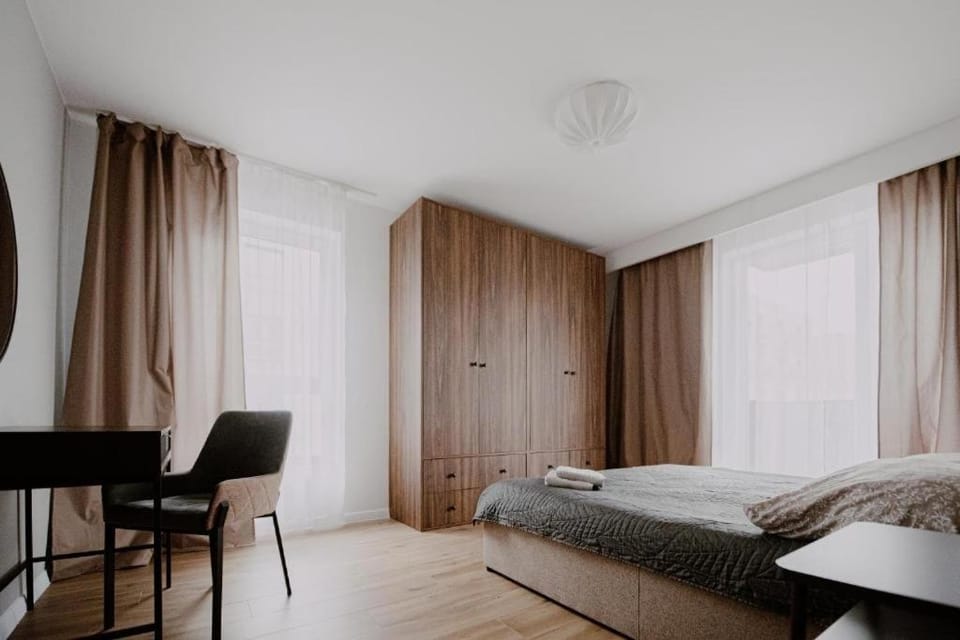 Targowa Luxury 3-Bedroom Apartment - Free Parking Apartment in Masovian Voivodeship