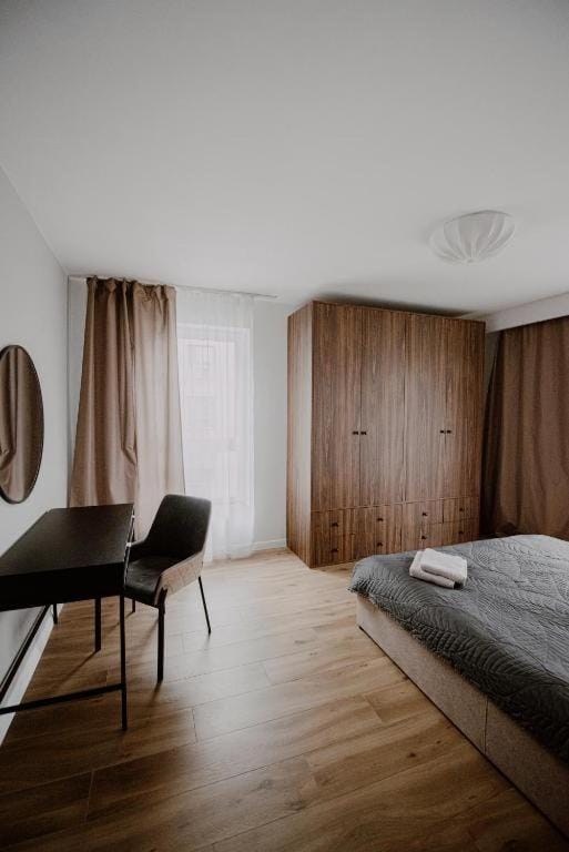 Targowa Luxury 3-Bedroom Apartment - Free Parking Apartment in Masovian Voivodeship