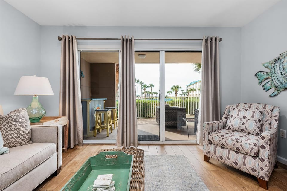 Amalfi Coast B116 Apartment in Miramar Beach