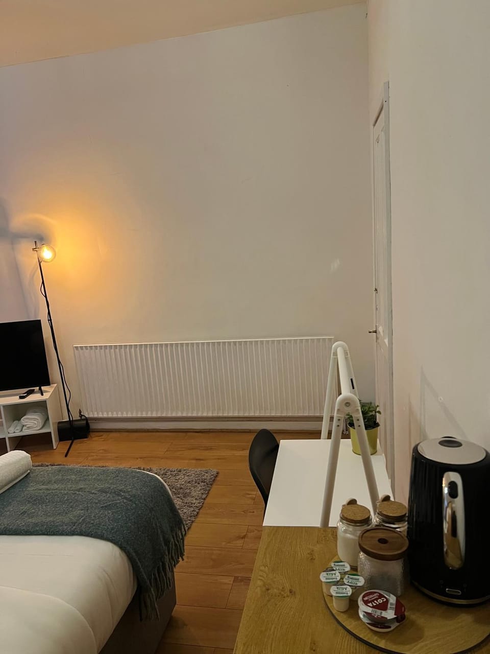 Stylish Private Room in Manchester City Centre Bed and Breakfast in Manchester