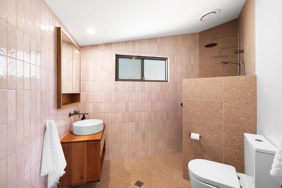 Ti Willa by Book Jervis Bay - Elevated Escape in Huskisson Apartment in Huskisson