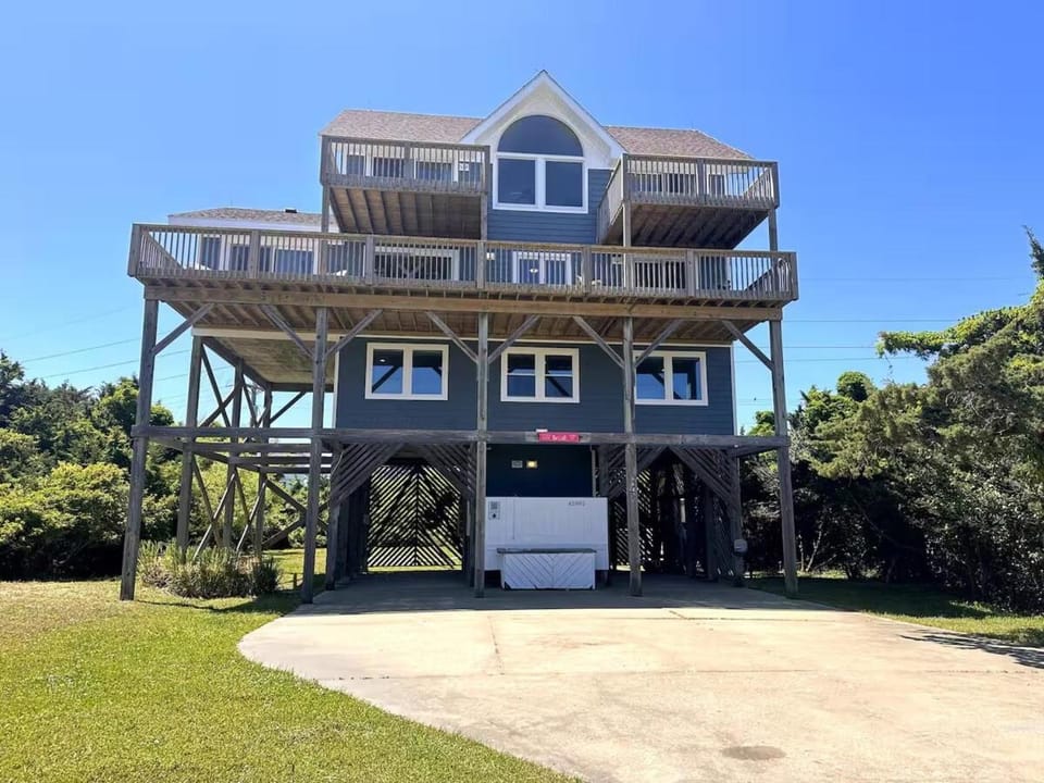 How You Dune - Dog-Friendly Semi-Oceanfront House in Avon