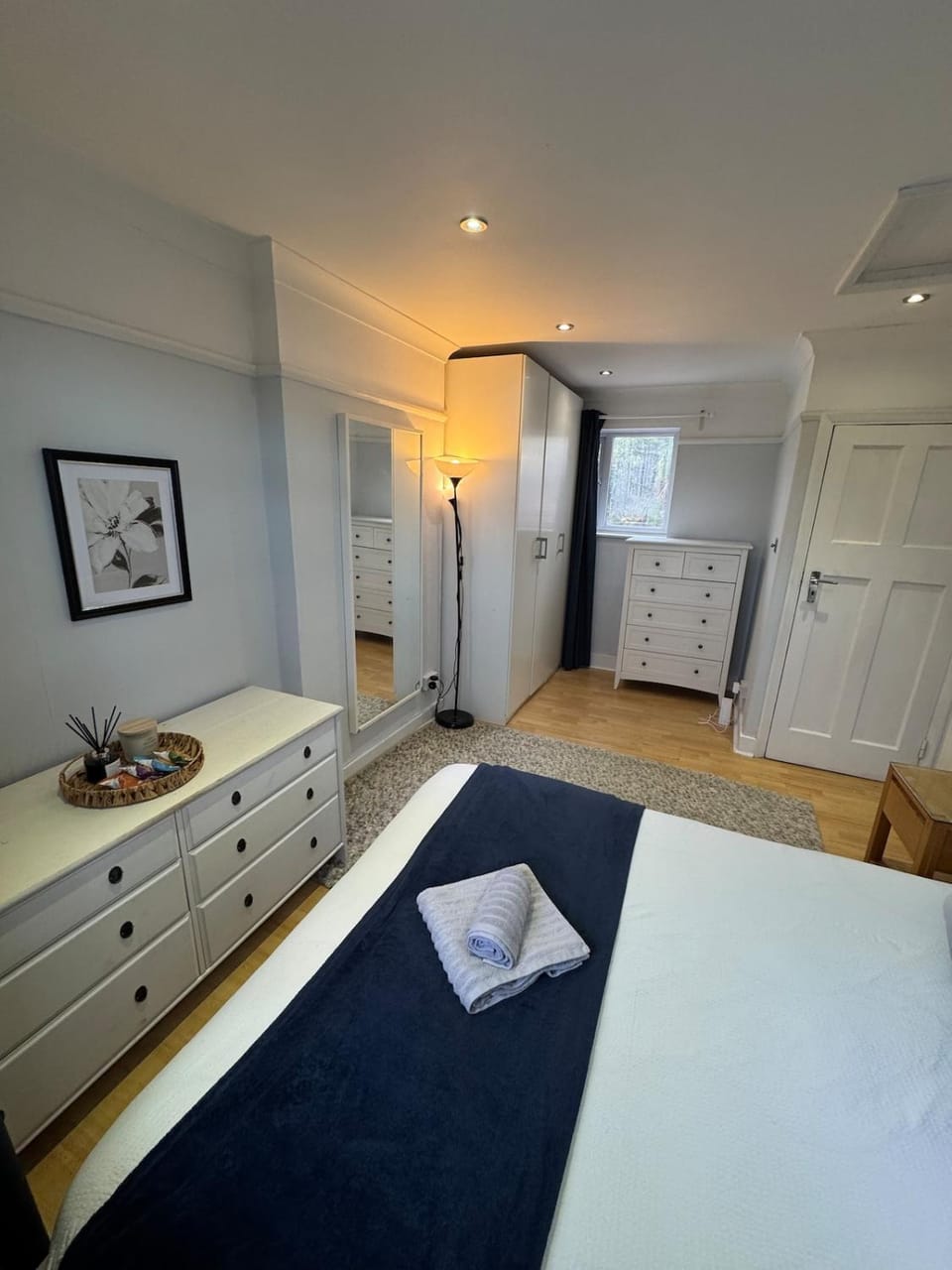 Bed, Bedroom, wardrobe