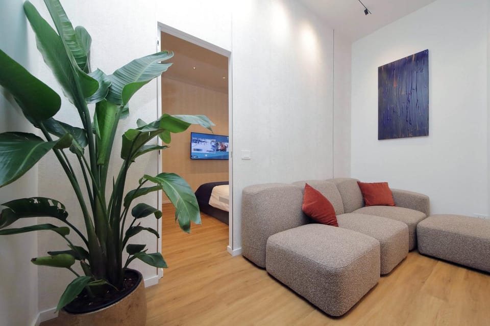 Urbe Charme Scipioni - 3 Suites 3 Bathrooms Apartment in Rome