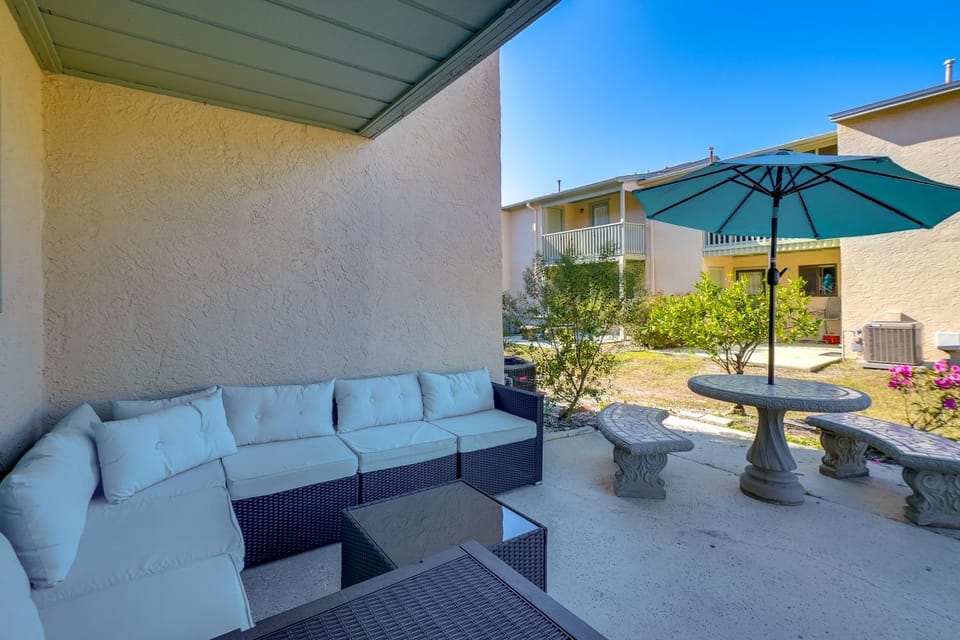 Arcade & Pool Access: Panama City Beach Townhome! House in Panama City Beach