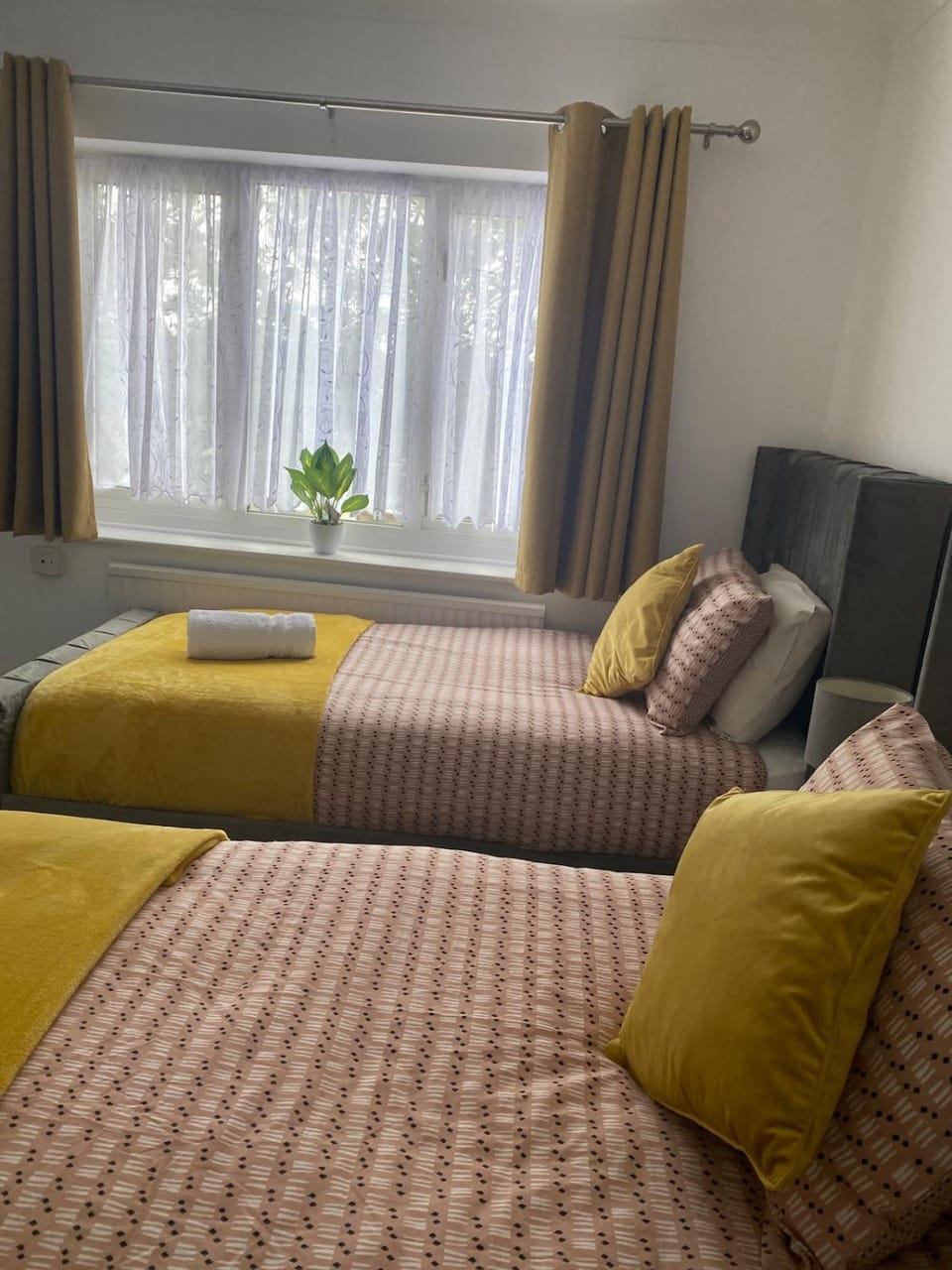 The Ingles Blissful 3 bedroom Home House in Rochester