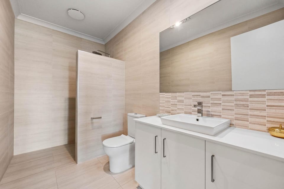 The Bluff Villa 4-121 Franklin Pde Encounter Bay - Linen Included Villa in Encounter Bay