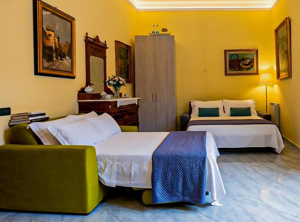 Le zie di Sedile di Porto Apartment in Naples