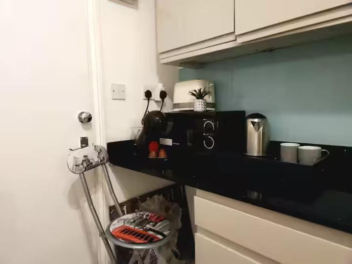 Solshi Apartment in City of Westminster