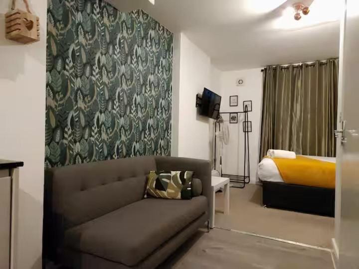 Solshi Apartment in City of Westminster