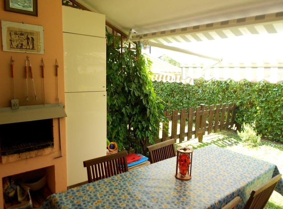 BBQ facilities, Garden