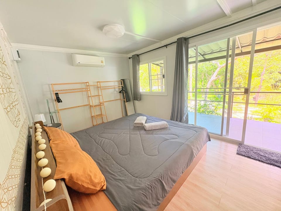Moon Jungle Bungalows House in Ban Tai