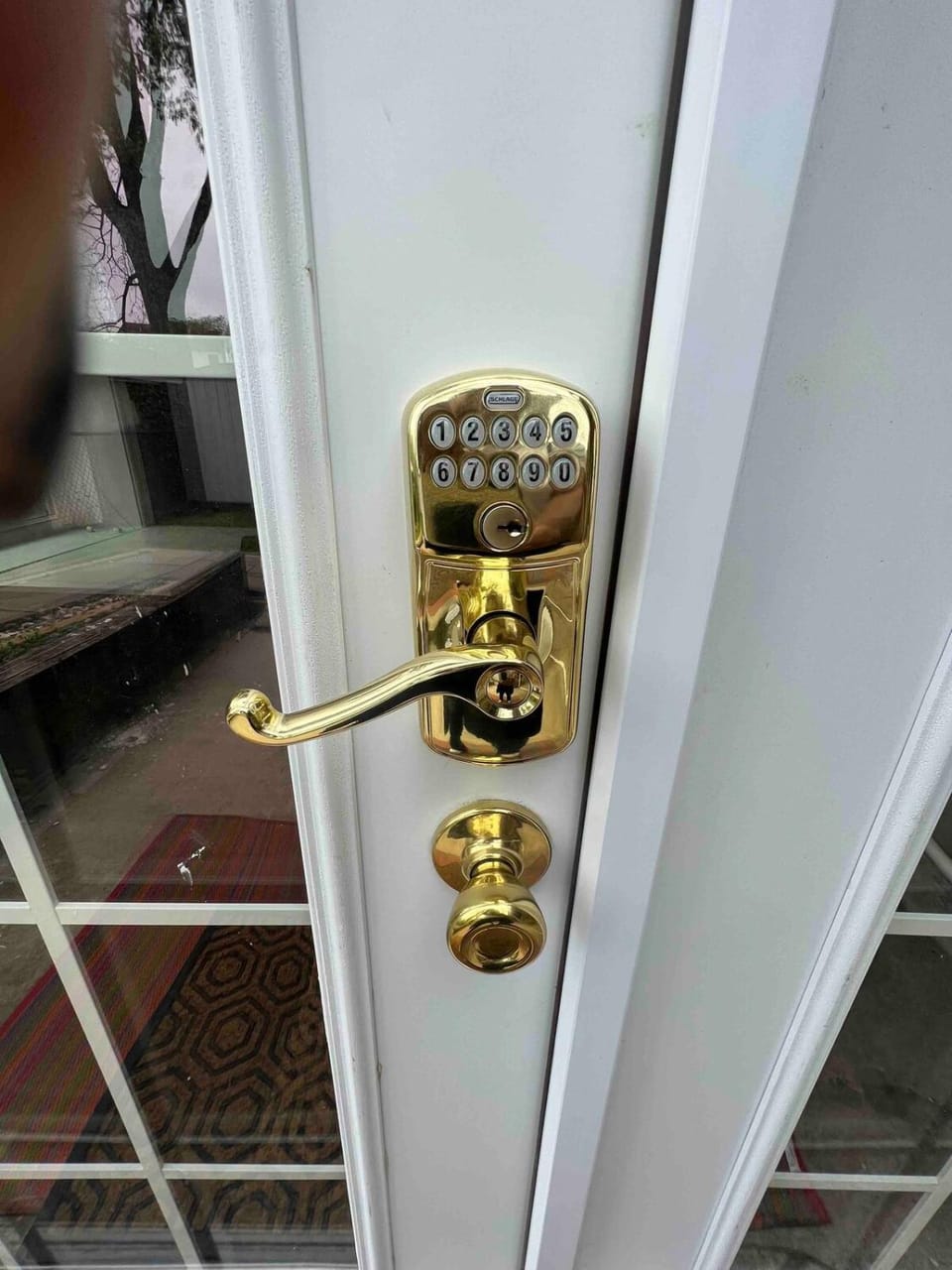 25 - Luxury 3 BR 1 and half Baths, Lower Level Unit, and Nonsmoking Apartment in Arlington