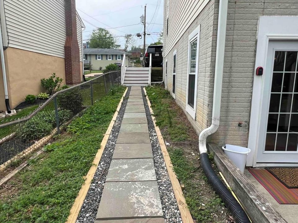25 - Luxury 3 BR 1 and half Baths, Lower Level Unit, and Nonsmoking Apartment in Arlington