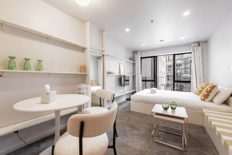 Great Little Nest in the Heart of CBD Apartment in Auckland