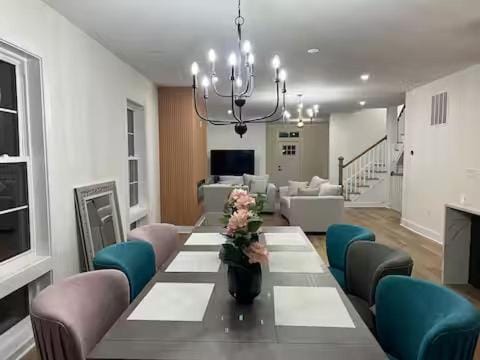 35 Room 1 - 1 King Bed, Private Bathroom - Nonsmoking Vacation rental in Arlington