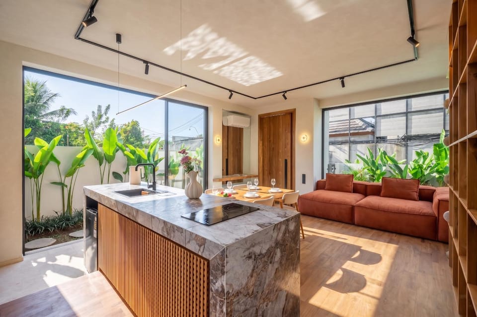 Living room, Dining area, kitchen