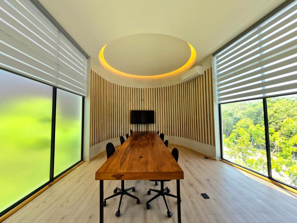 Bathroom, TV and multimedia, Business facilities, Seating area, Meeting/conference room, Garden view, Public Bath, air conditioner