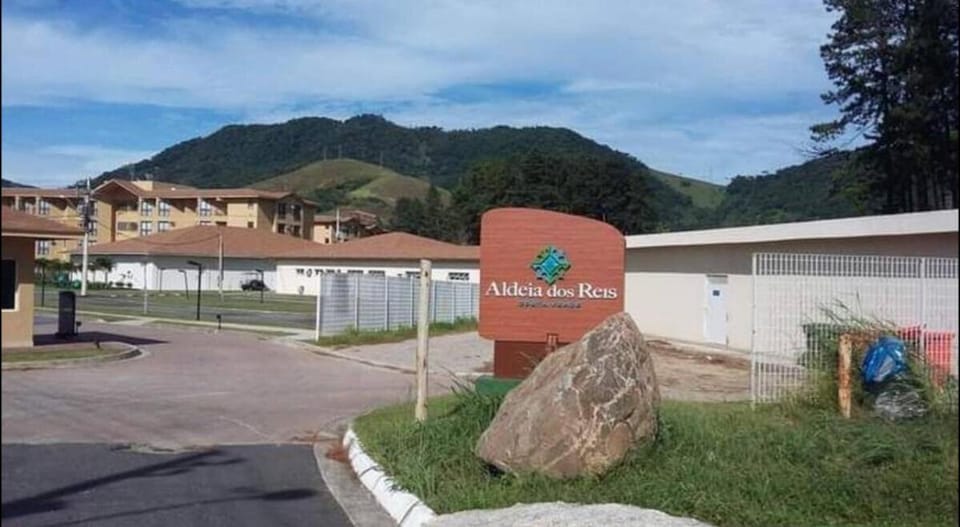 Apartamento em shay - conforto e lazer para que deseja relaxar Apartment in Mangaratiba