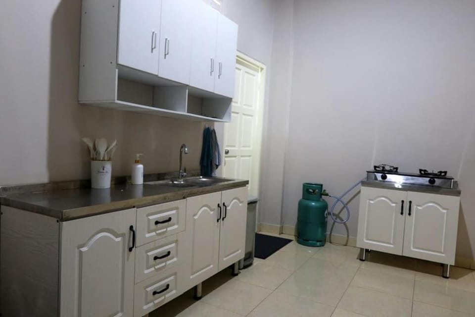 Kitchen or kitchenette, Kitchen or kitchenette, Communal kitchen, kitchen
