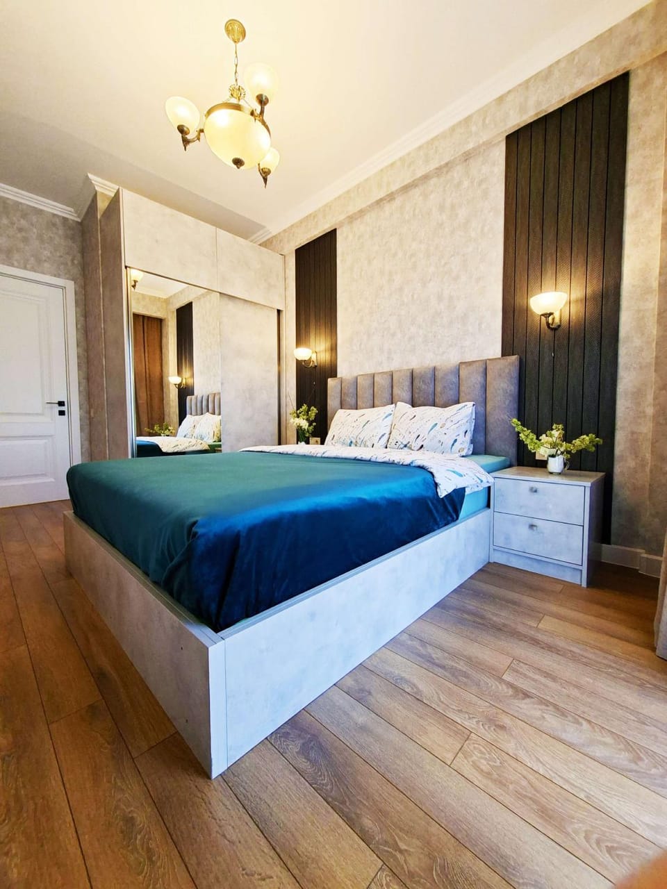 Living room, Photo of the whole room, Bedroom