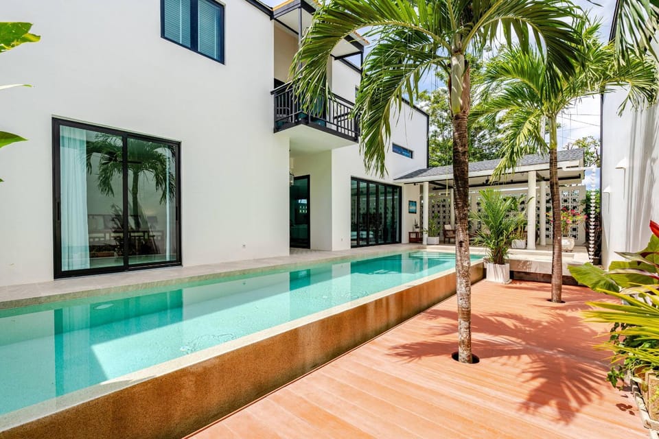 Garden view, Swimming pool