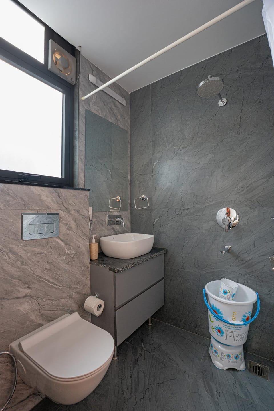 Shower, Toilet, Bathroom