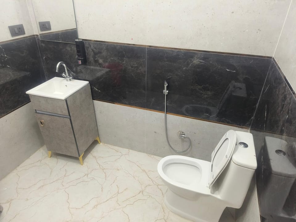 Toilet, Bathroom