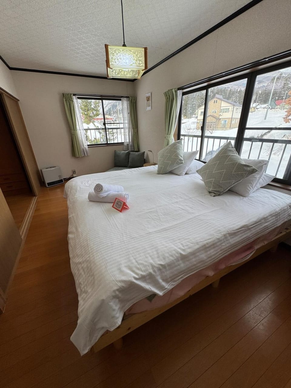 Sugi Mountain House Chalet in Nagano Prefecture