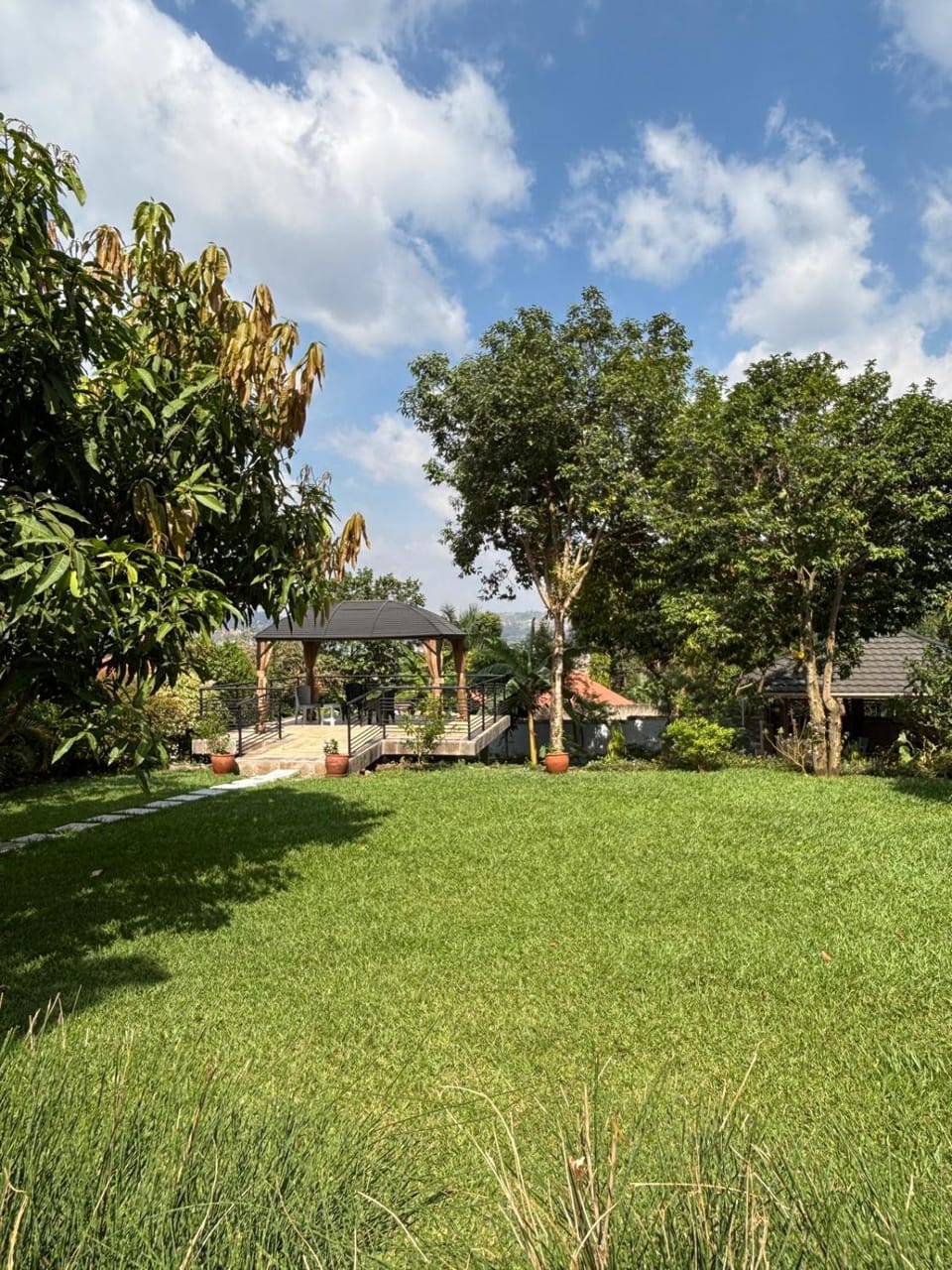 Garden house kajjasi Apartment in Uganda